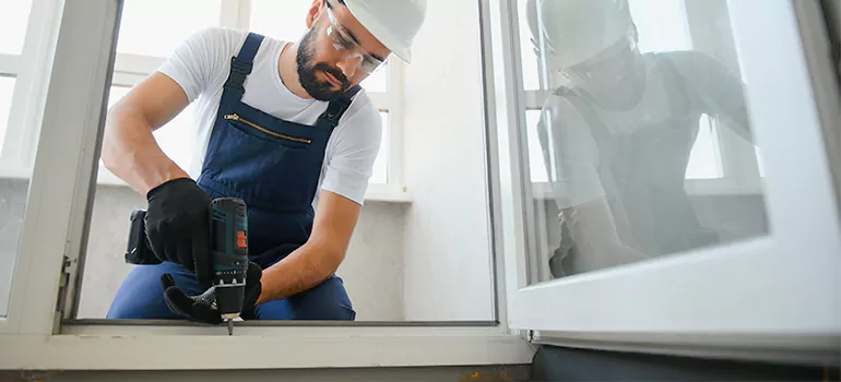 Replace Broken Window Pane in Parkland, FL
